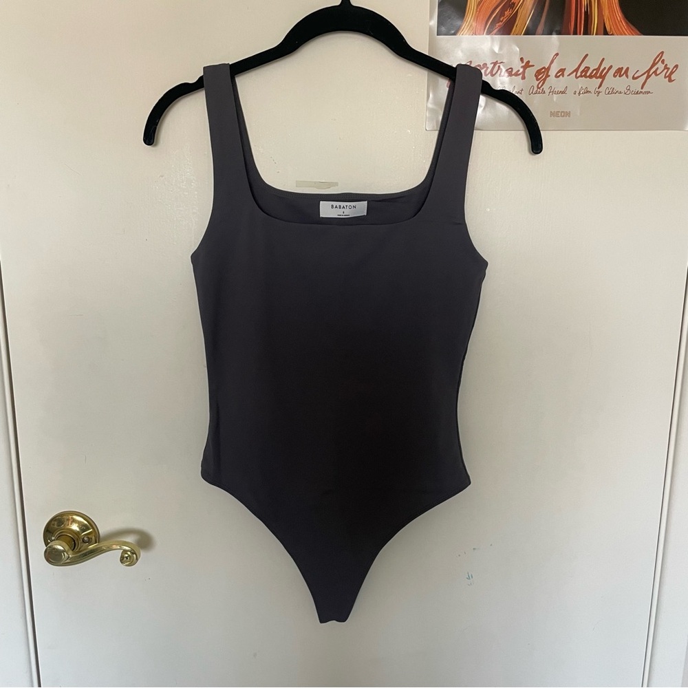 Aritzia Gray Bodysuit with Scoop Neckline